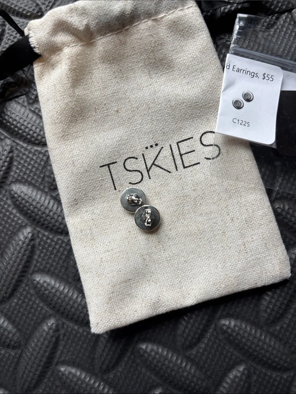 NWT TSKIES Turquoise Round Stud Earrings